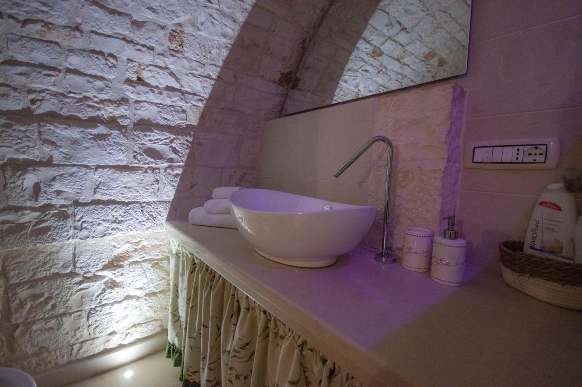 Locorotondo Stone House Villa Bagian luar foto